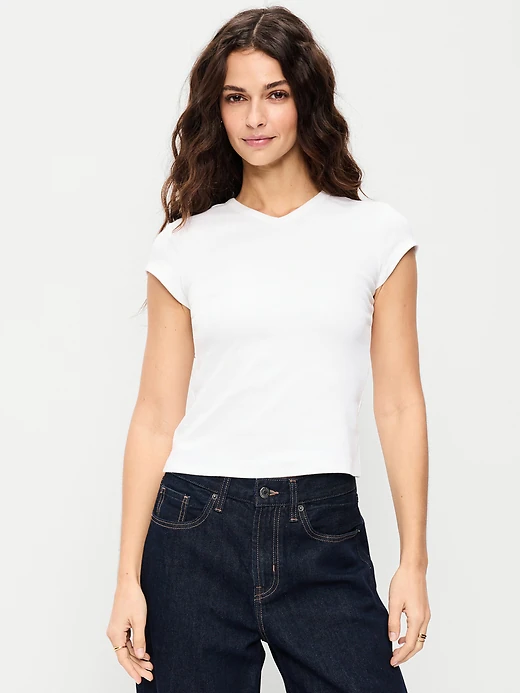 Old Navy Snug High V-Neck T-Shirt in White Lilies